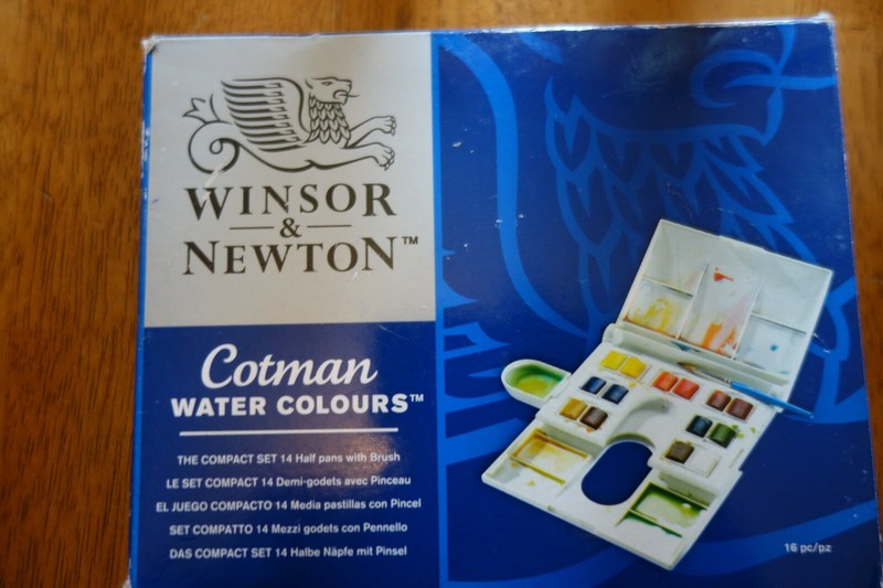Winsor & Newton Cotman Compact Watercolor Set