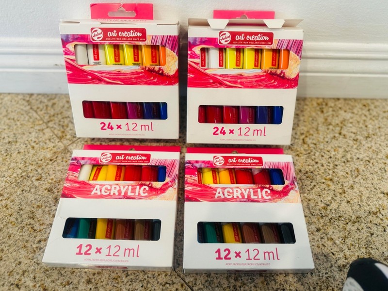 Royal Talens – Art Creation Acrylic Paint Set 72 x 12ml Tubes – New