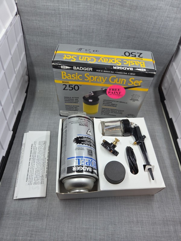 Badger Basic Spray Gun Set Model 250-3 Airbrush Custom Paint Single Action New