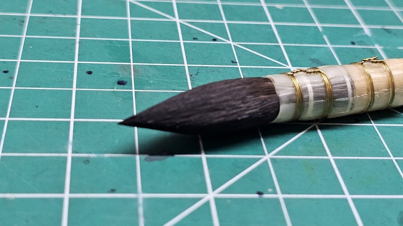 Isabey 6234 Petit Gris Artist Paint Brush, Size 3, Watercolor Squirrel Mop gallery