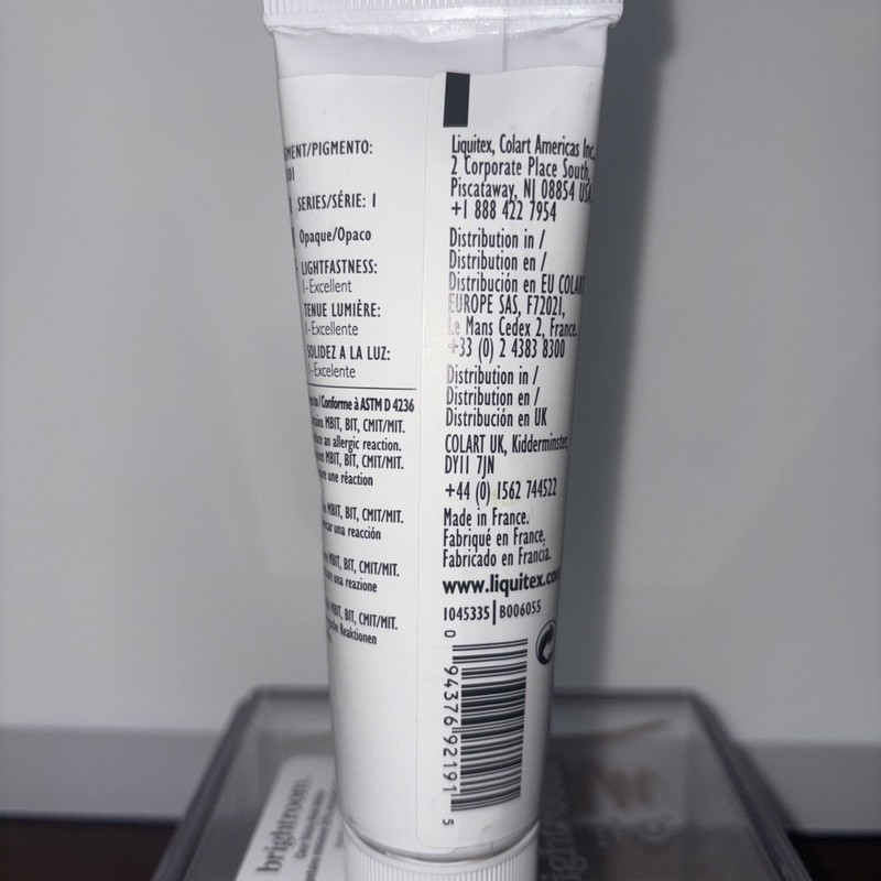 Liquitex Professional Heavy Body Acrylic 2 oz. Red Oxide gallery