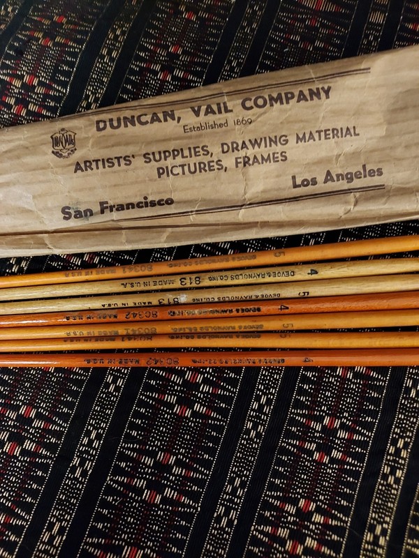 Antique DEVOE & RAYNOLDS Oil Paint Brushes #4 #5 Round & Flat Lot of 7