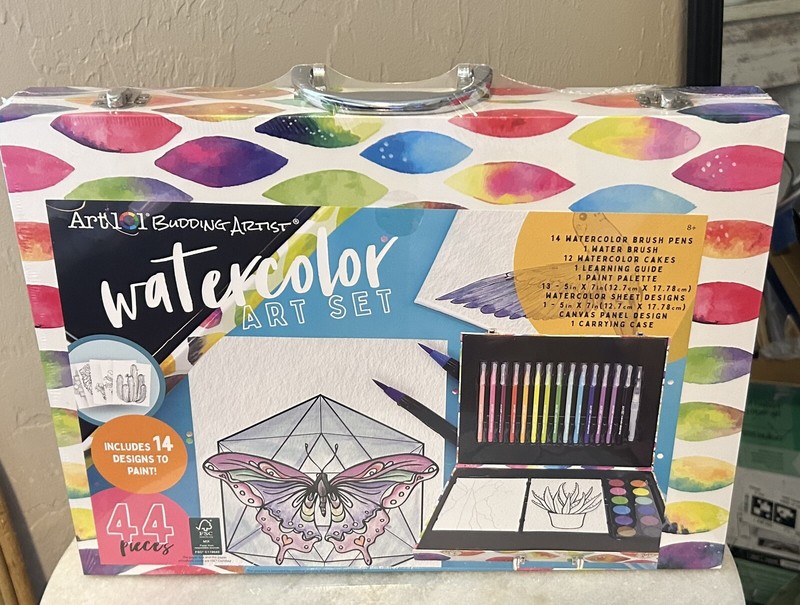 Art 101 Budding Artist 44 Piece Watercolor Set 14 Designs to Multicolor gallery
