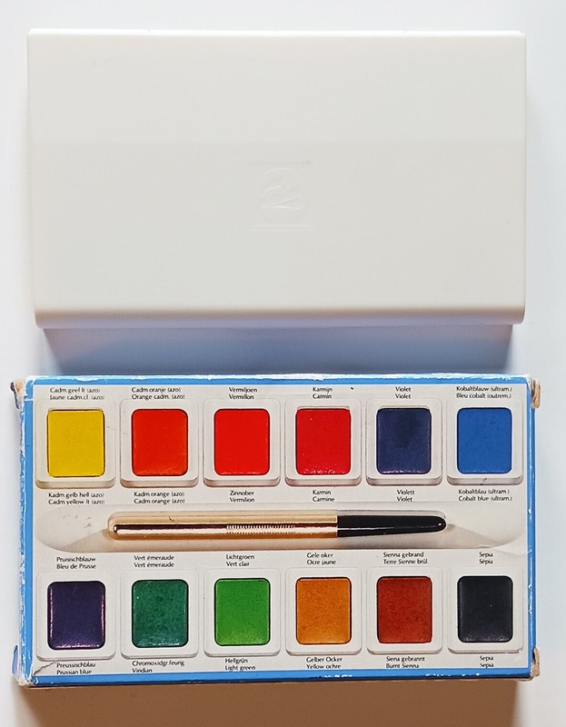 NIB Talens WATER COLOUR POCKET BOX 12 Colors 19HP 7612 Compact Paintbox w/Brush gallery