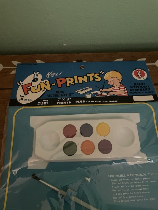 FW Woolworth Fun-Prints Watercolor Paint Set 7 X 9 NIB 1970s Vintage gallery