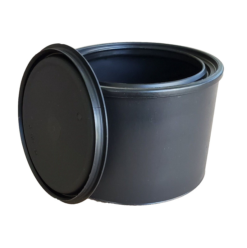 Pint Black Plastic Paint Cans 4pk 1/2 Liter Size for Solvents Paints Crafts 4pac
