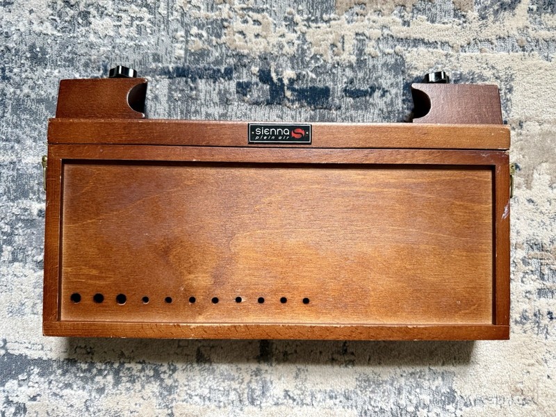 Sienna Plein Air Brush Paint Box gallery