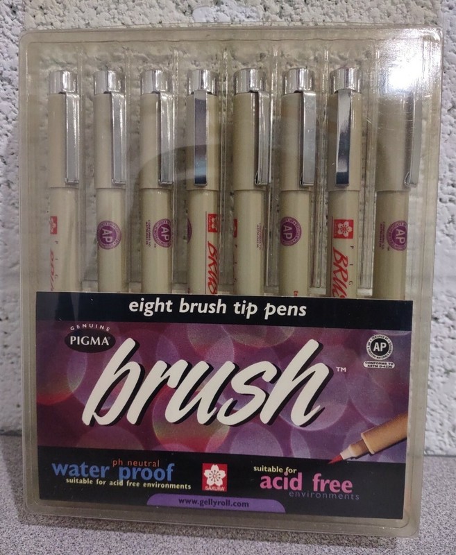 Sakura Pigma 8 Assorted Colored Brush Tip Pen #38602 – New
