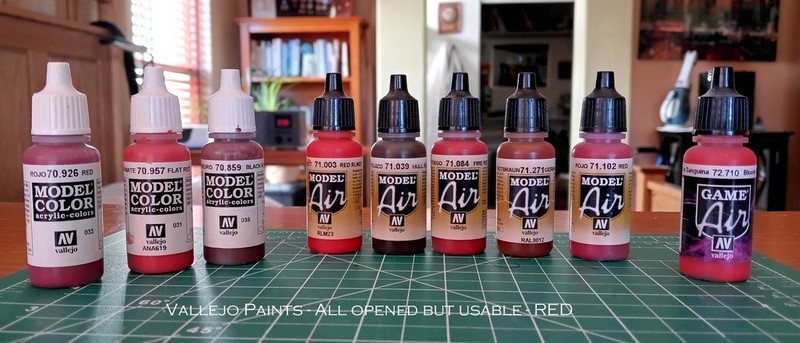Vallejo Acrylic Paint Set 17ml Reds only - 9 bottles