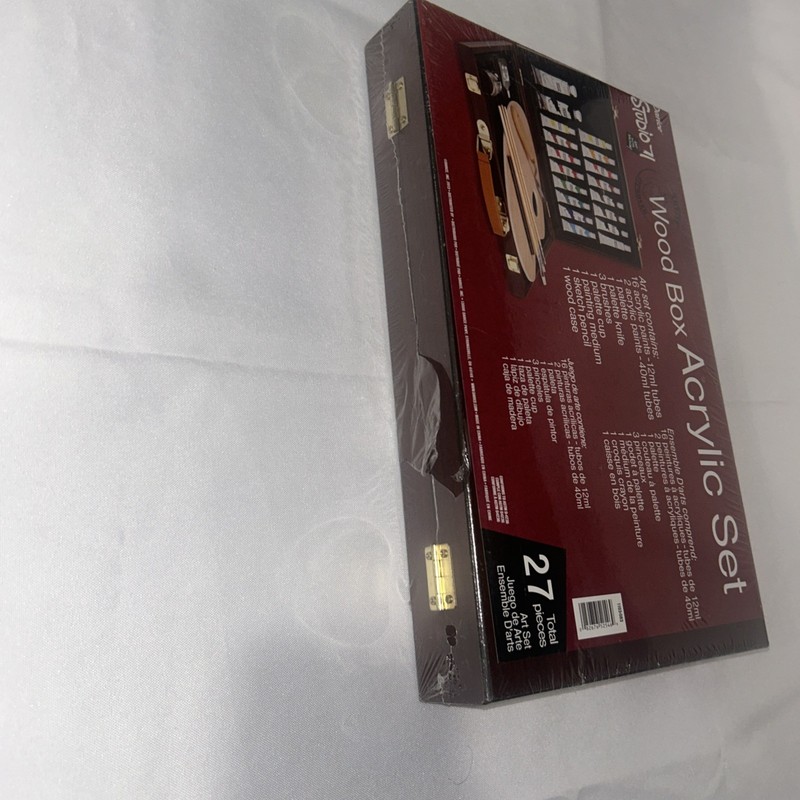 Sealed New Darice Studio 71 27-Piece Acrylic Art Painting Set in Wooden Case gallery