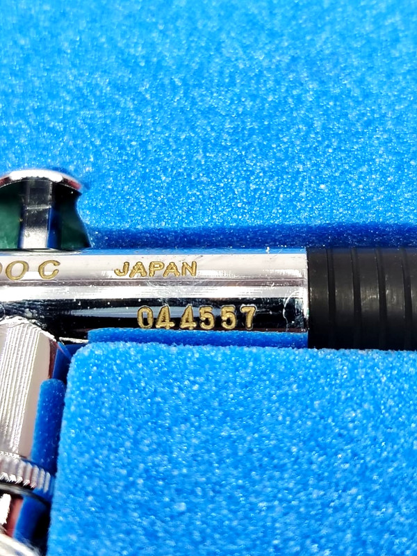 Olympos HP-100C Airbrush NOS 0.3mm Made in Japan New in Box FedEx RARE gallery