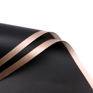 Papel Coreano Negro Con Borde Dorado 57 x 57 cms